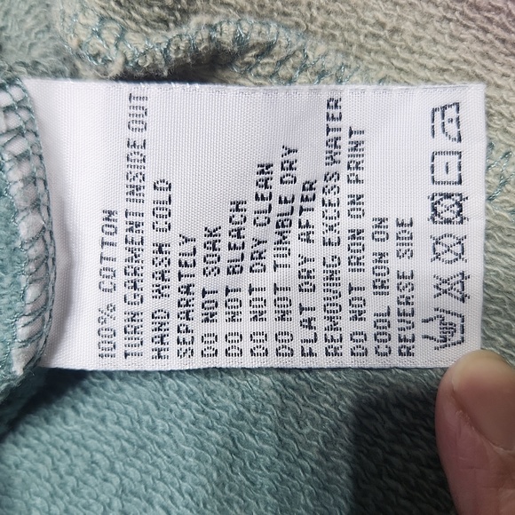 [M] TOUGH JEANSMITH Shabby Chic Sweater - Picture 9 of 10